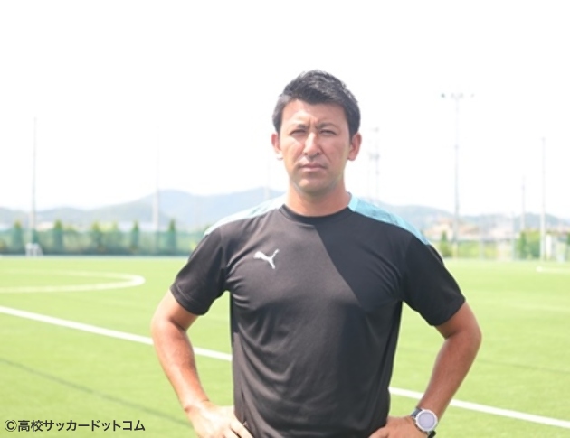 岡山学芸館 高原良明監督 テーマは縦に速いポゼッション 施設充実の岡山学芸館が目指すは 選手権8強超え 監督インタビュー 高校 高校サッカー ドットコム