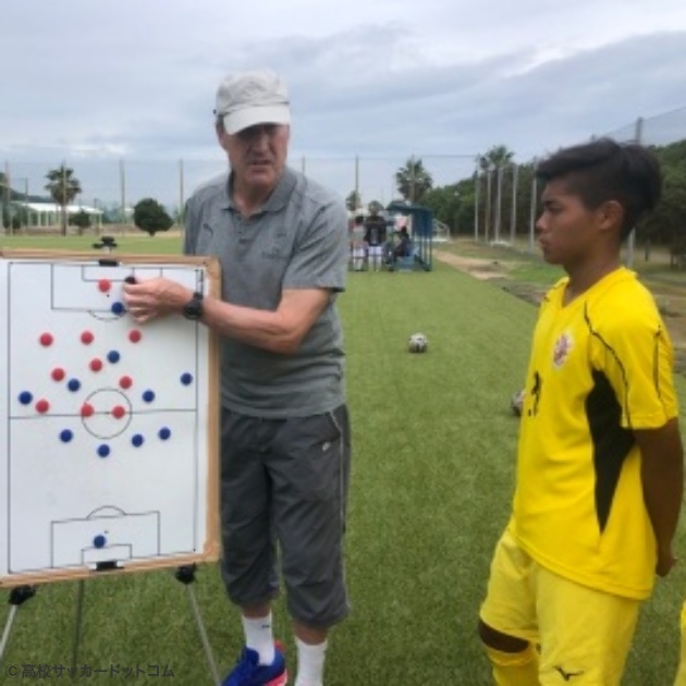 相生学院 ジェリー・ペイトン監督#3「ボール運びを素早くパスや