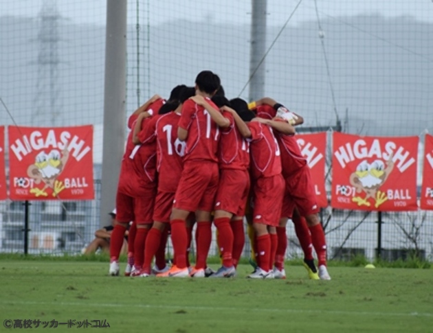 東福岡 東海大福岡とあす初戦 準決勝2試合が開催 高校サッカードットコム