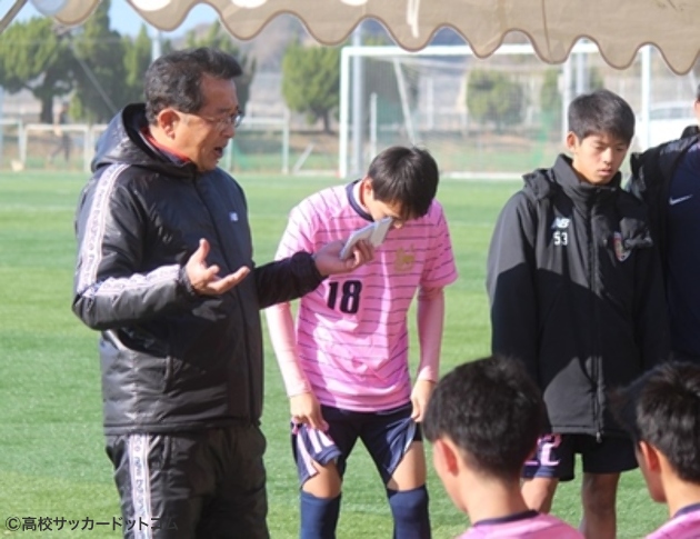 今治東中等教育学校と愛媛fc U 18 新田から最多の4人が選出 令和元年度愛媛県2種優秀選手が発表 高校サッカードットコム