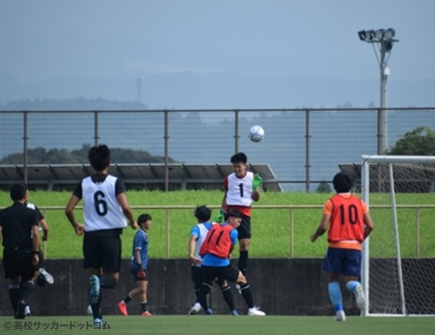 目標はプロ そこを勝ち取れるよう頑張りたい 高校3年生 大学4年生のチャレンジがスタート 高校サッカードットコム