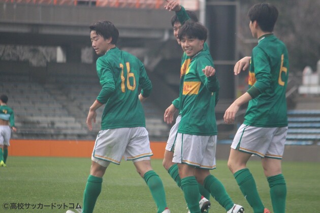 静岡学園、浜松開誠館、藤枝東、浜名が4強に名乗り | 高校サッカー