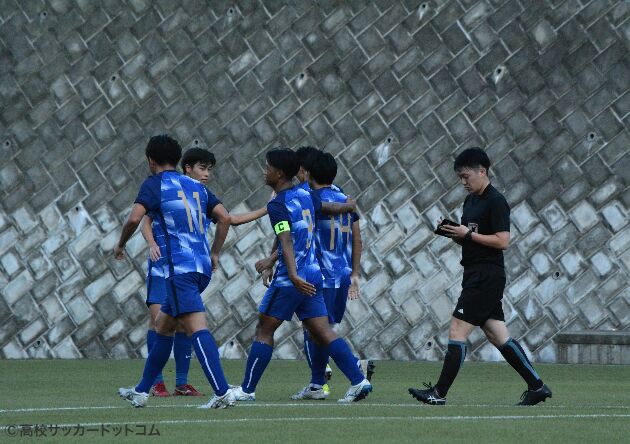 桐蔭学園、6発快勝で3位浮上 帝京は健大高崎に4-2で勝利 | 高校