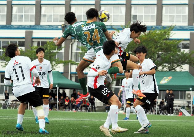 青森山田サッカー移動着5着セット+記念Tシャツ 希望金額で下げる