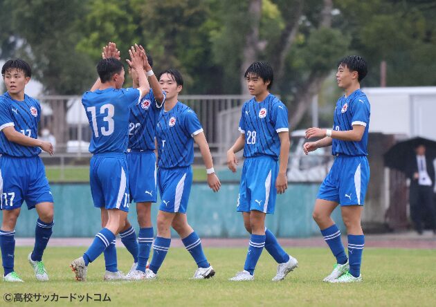 奈良育英高校サッカー　ウィンドブレイカー上下セット 奈良育英高校サッカーウィンドブレイカー上下セット