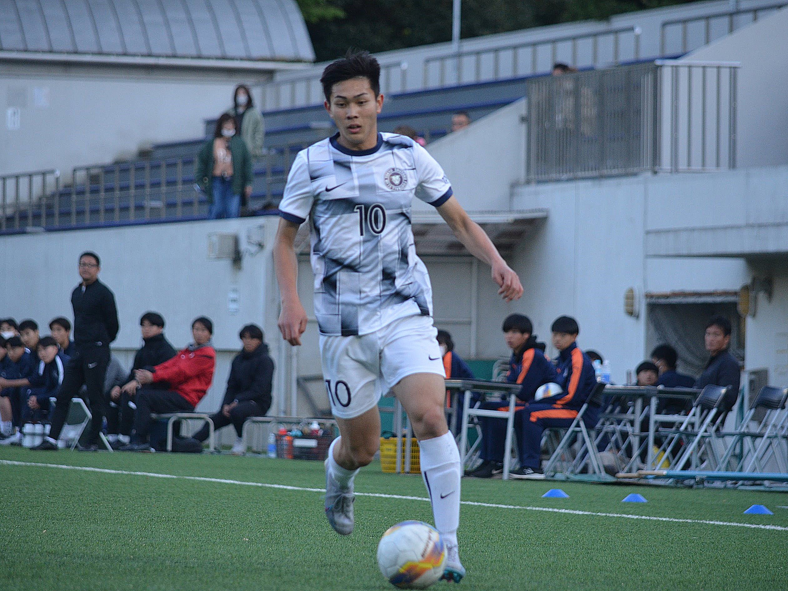 田島慎之佑