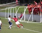先制ゴールに喜ぶ駿台学園DF松室達弥