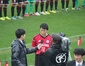 7785　試合後、インタビューに答える駒澤大学高等学校FW深見侑生