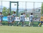 先制点を決めたFW佐藤慧真(10番)を祝福する聖光学院高の選手たち