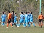 試合終了直後、勝利とプリンスリーグ東北参入を喜び合う秋田U-18の選手たち